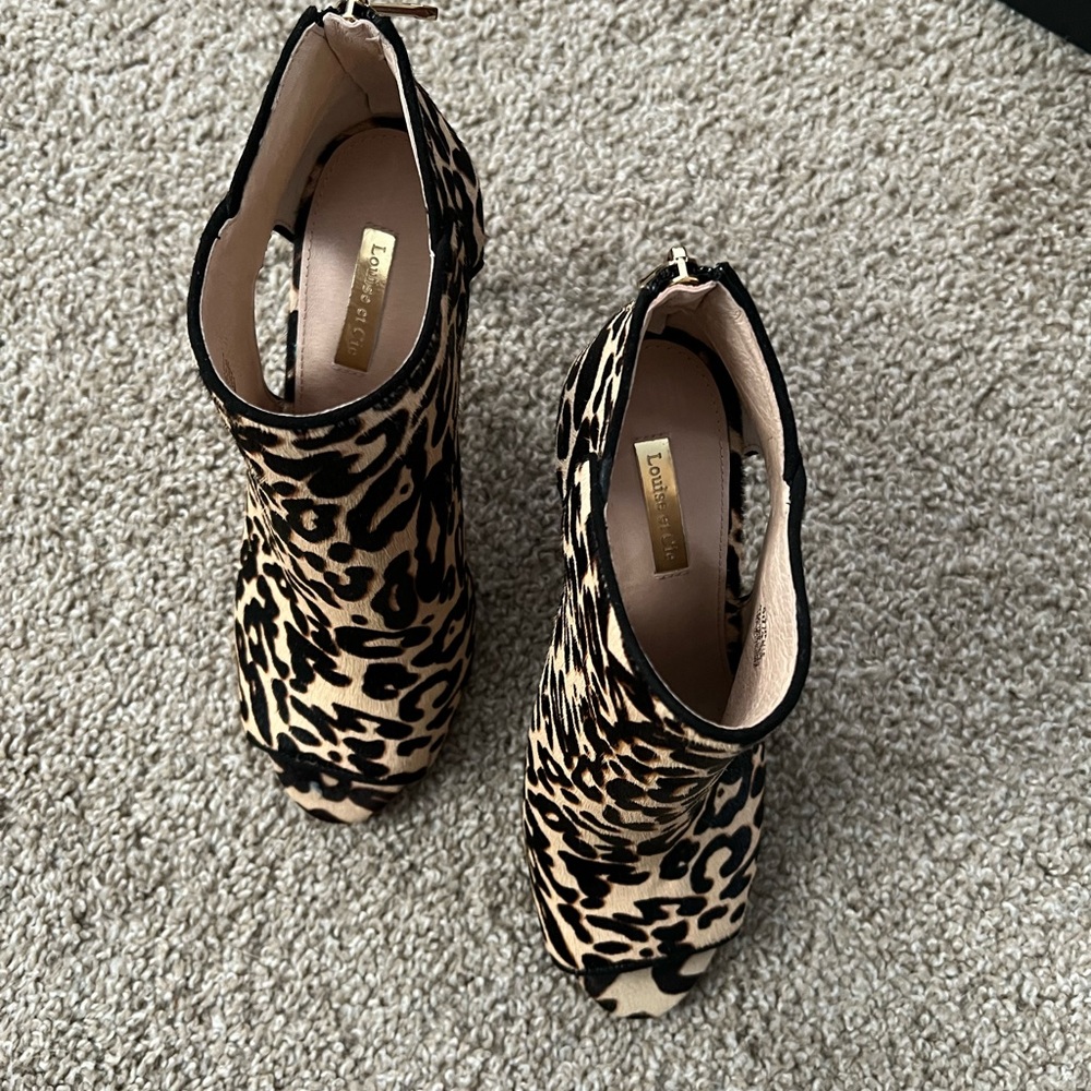 Louise et Cie Leopard Print Ankle Booties